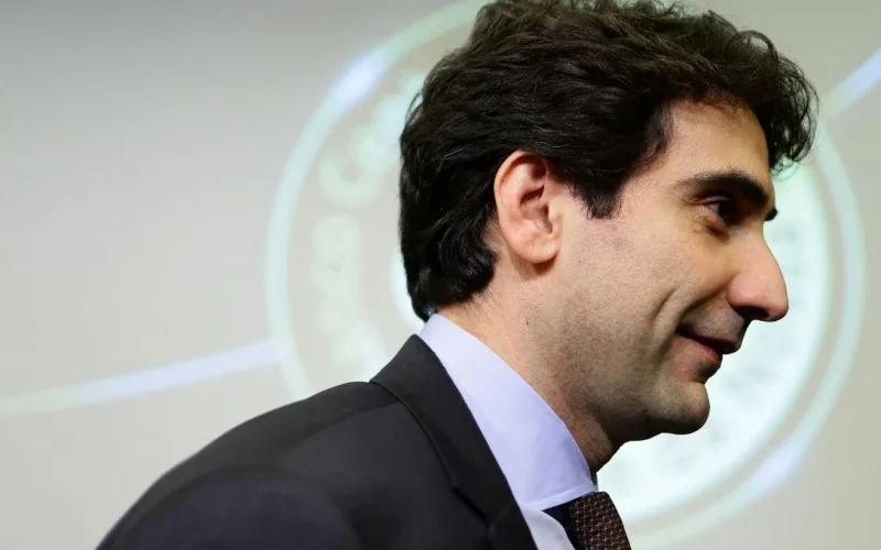 Guerra no Oriente Médio e Preço do Combustível: Banco Central Pode Interromper ou Aumentar Juros?