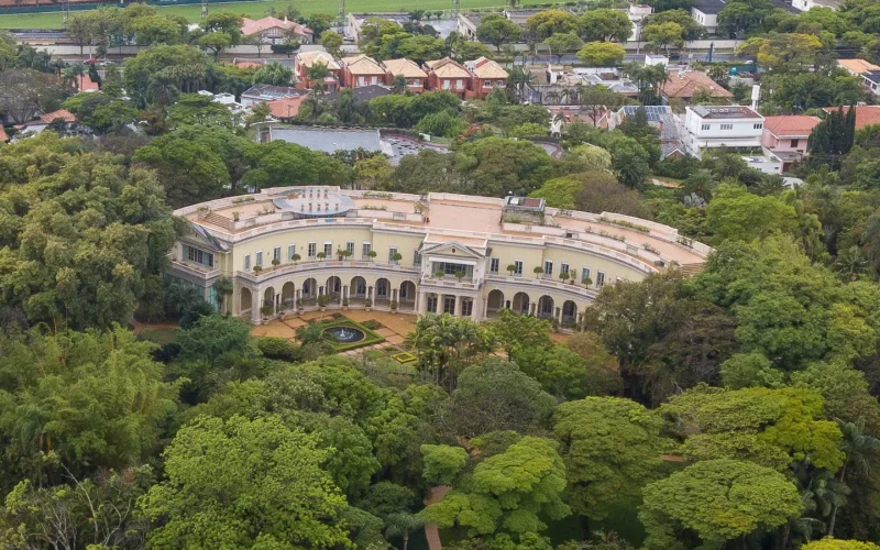 Imóveis de Luxo em SP: Valorização 10x Maior que a Média Revela Novo Patamar de Investimento