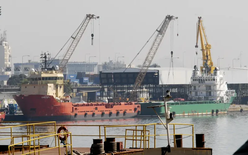 Balança Comercial Brasileira em Março: Superávit Mais Baixo em 6 Anos e o Que Isso Sinaliza para a Economia