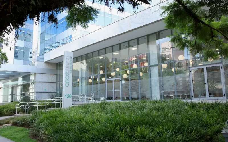 Oncoclínicas em Crise: Prejuízo Bilionário e Pacientes Sofrem com Adiantamentos de Tratamento