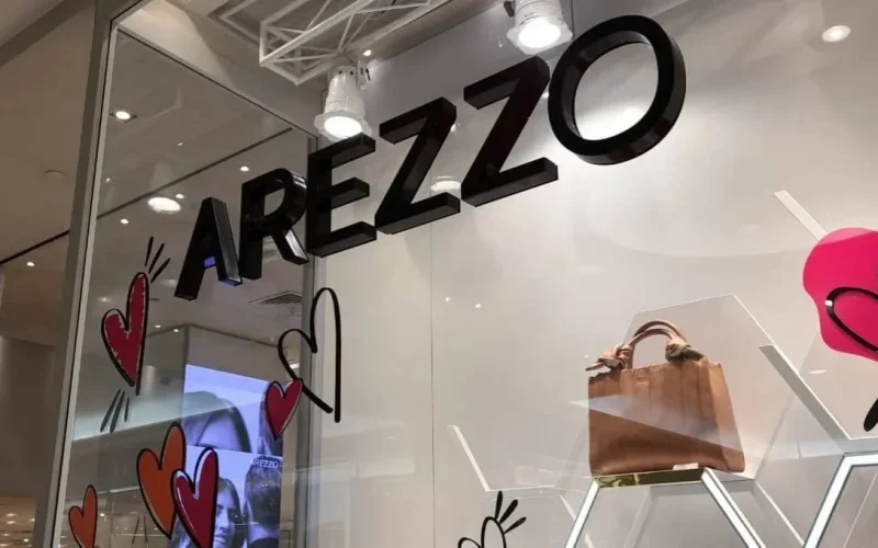 Azzas 2154 (AZZA3) em Queda Livre: Saída de Executivo de Peso Agita o Mercado e Investidores Buscam Respostas Urgentes