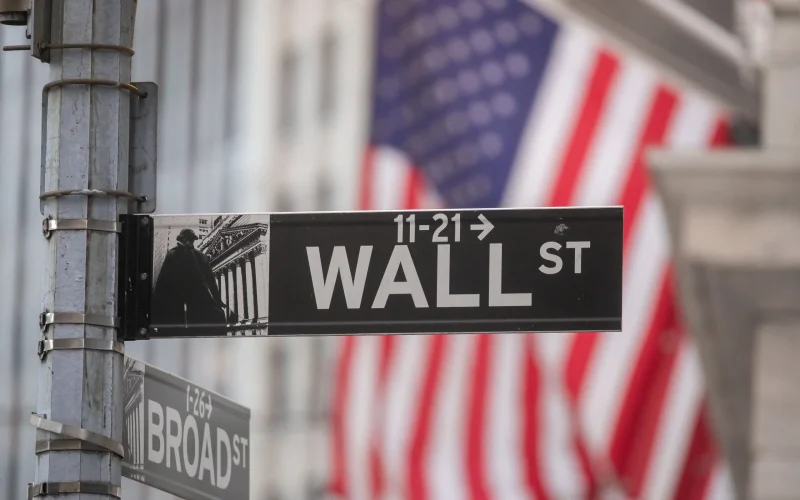 IA da Anthropic Gera Alerta Máximo: Powell e Wall Street em Reunião Urgente Sobre Riscos Cibernéticos