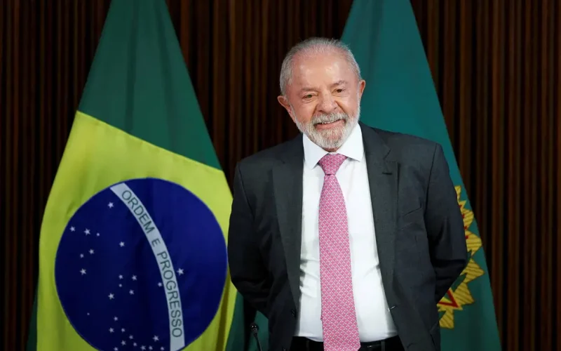 Pacote Antiendividamento: Lula Inclui Inadimplentes do FIES e Promete Solução para Dívidas Universitárias