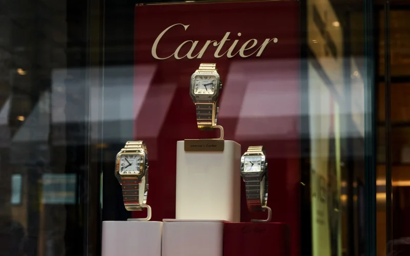 Leilão Histórico da Cartier: Coleção de Relógios Vintage Pode Superar R$ 75 Milhões em Vendas Globais