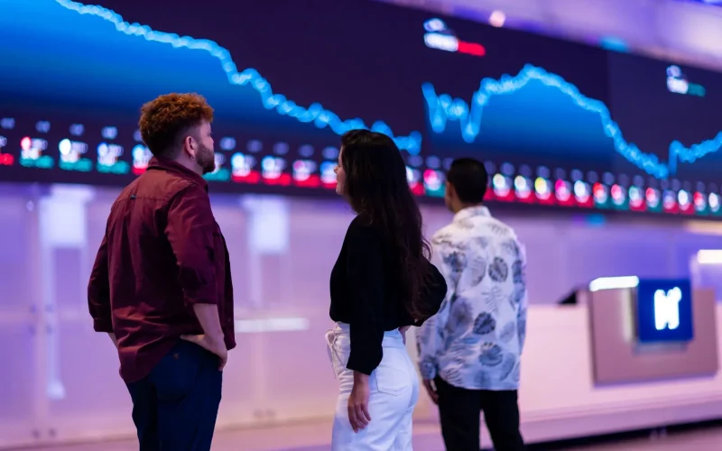 Dividendos em Abril: B3, Itaú e Sabesp Lideram Agenda de Proventos; Saiba Quem Mais Paga e Como Aproveitar