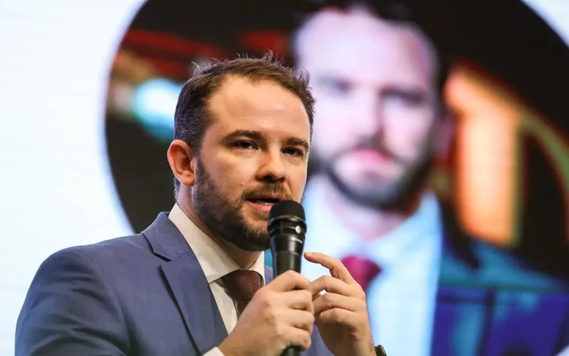 Ministro da Fazenda em Missão Global: EUA, Espanha e Alemanha para Reformas e Cooperação Econômica
