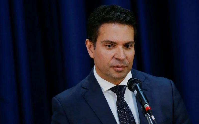 Alexandre Ramagem Solto nos EUA: O Que Significa Para o Cenário Político e Econômico Brasileiro?