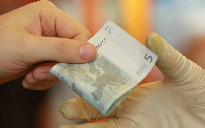 Brasil Emite Dívida em Euro Após 10 Anos: O Que Isso Significa para Sua Carteira e o Futuro Econômico?