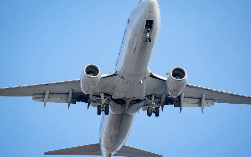 Europa em Alerta: Combustível de Aviação Pode Acabar em 6 Semanas; Voos em Risco e Preços Disparam