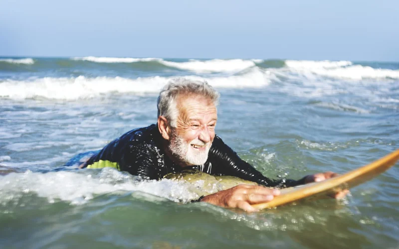 Baby Boomers Chegam aos 80 Anos: Revolução na Velhice e Impactos no Mercado Financeiro