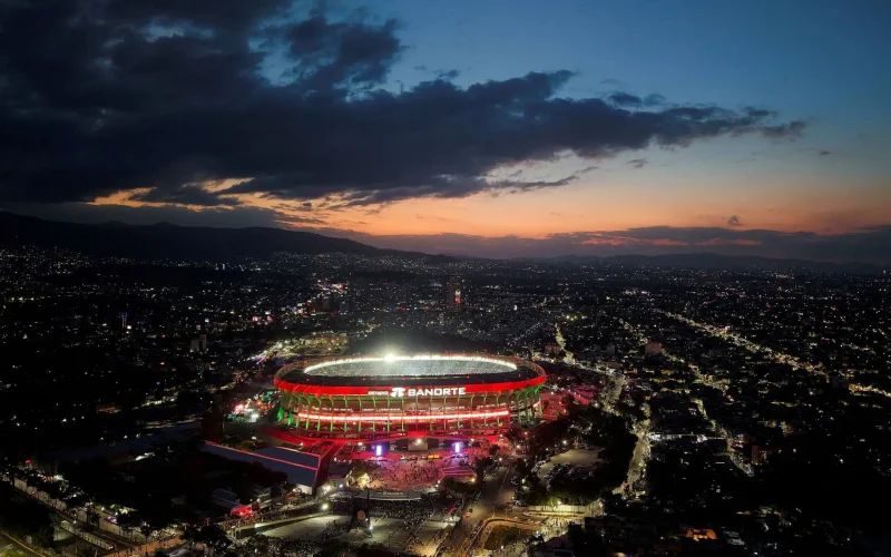 Copa do Mundo 2026: Saiba quanto custa viajar para o Mundial e como planejar seu dinheiro para realizar o sonho