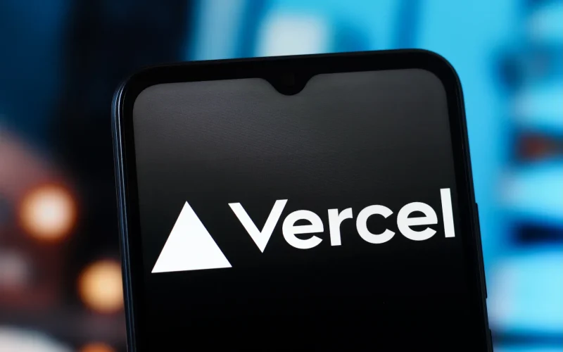 Vercel Hacked: Dados de Clientes Roubados em Ataque de Cadeia de Suprimentos, O Que Investidores e Desenvolvedores Precisam Saber