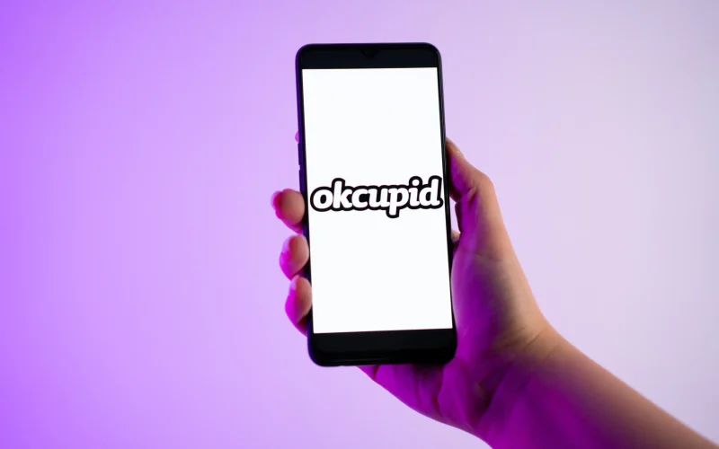 IA e Privacidade: Clarifai Apaga 3 Milhões de Fotos do OkCupid em Investigação da FTC