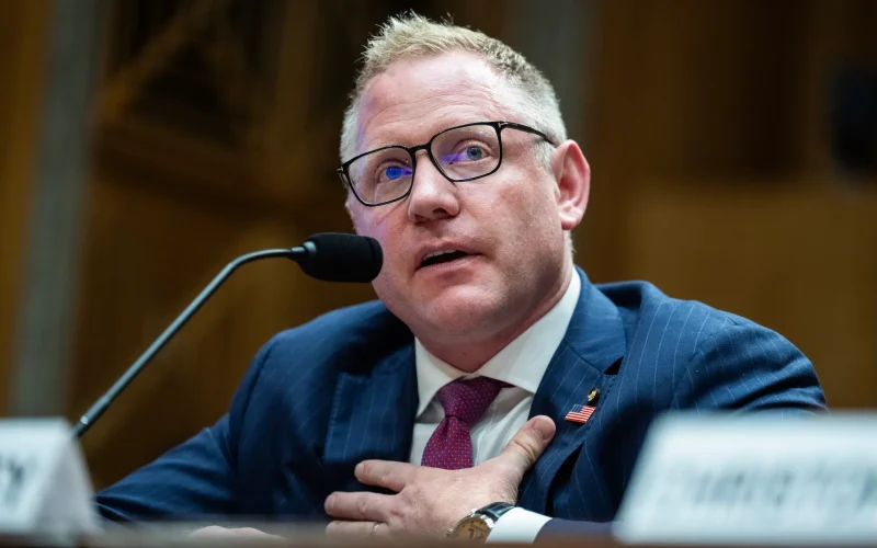 Reviravolta na Segurança Cibernética: Escolha de Trump para CISA Desiste; Futuro da Agência em Aberto