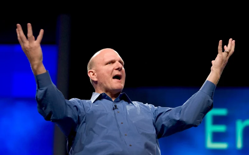 Steve Ballmer: "Fui Enganado e me Sinto Bobo" Após Perder US$ 60 Milhões em Fraude de Fundador