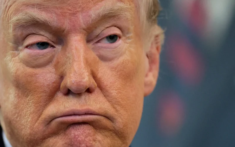 Trump Rejeita Proposta do Irã para Fim de Conflito: Crise Energética Global Piora, Futuro Incerto para Negociações Nucleares
