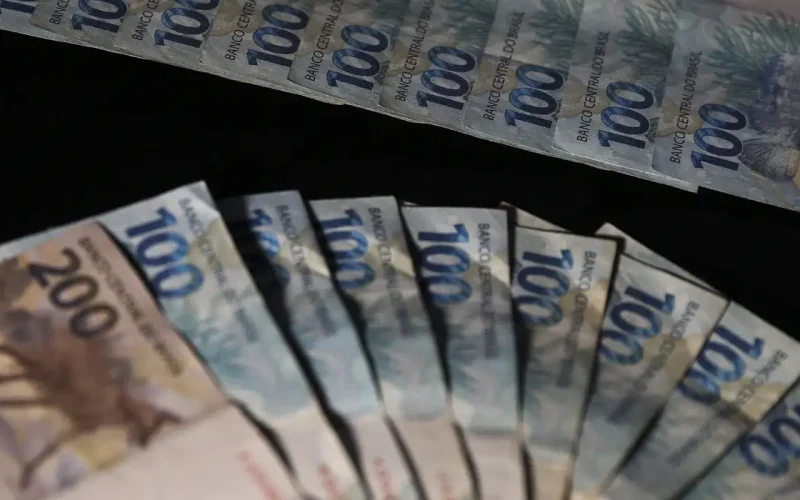 Dívida Pública Federal em Março: Queda Surpreendente de 2,34% e o Que Isso Significa para o Seu Bolso