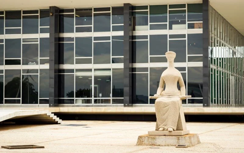 Rejeição de Indicado ao STF: Entenda o Impacto Institucional e as Opiniões Divergentes no Cenário Político Brasileiro