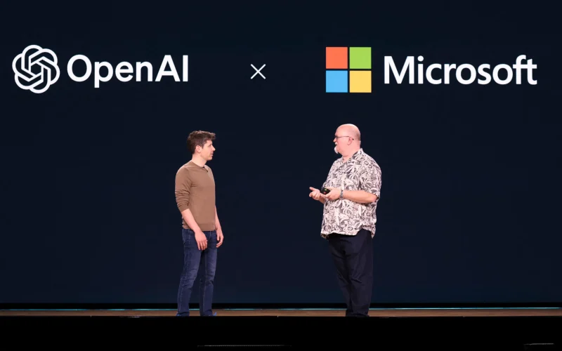Satya Nadella Revela Estratégia da Microsoft para 'Explorar' o Novo Acordo com a OpenAI e Impulsionar Receita de IA