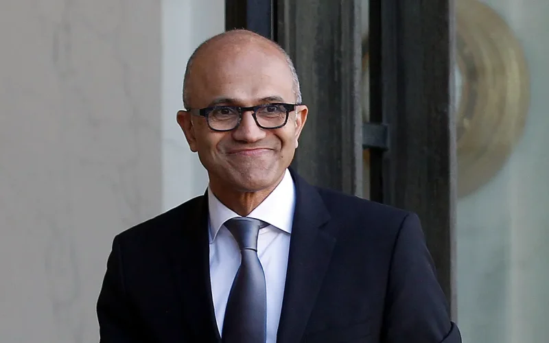 Microsoft Copilot Atinge 20 Milhões de Assinantes Pagos: A IA Invade o Mundo Corporativo e Muda a Produtividade