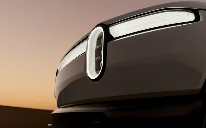 Rivian Reduz Empréstimo de US$ 6,6 Bilhões para Fábrica na Geórgia para US$ 4,5 Bilhões, Aumentando Capacidade Inicial e Antecipando Produção