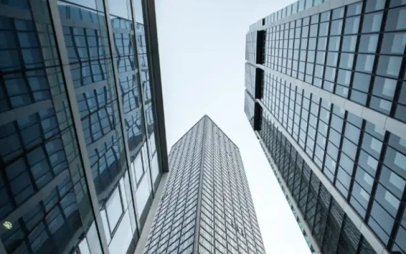 Selic a 14,50%: Descubra os 11 FIIs que Superam o CDI com Dividendos Acima da Renda Fixa